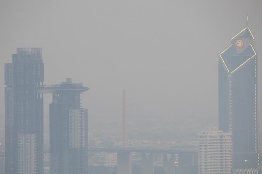 Thái Lan: Ô nhiễm bụi mịn PM2.5 tại Bangkok ngày càng nghiêm trọng