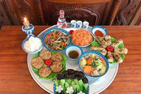 Văn khấn mùng 1 tháng 12 âm lịch năm Ất Tỵ 2025 chuẩn nhất