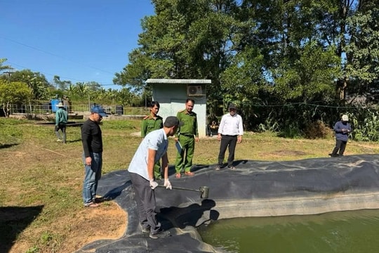 Quảng Ngãi: Phát hiện hai nhà máy chế biến tinh bột sắn lén xả thải ra sông Pô Kô