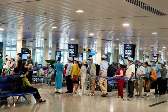 Nhu cầu vận tải hàng không dịp Tết 2026 ở mức cao, phân bổ chưa đồng đều