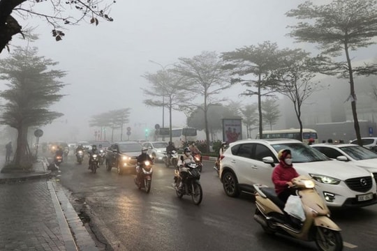Miền Bắc rét ẩm, mưa phùn và sương mù khiến cảm giác buốt giá gia tăng