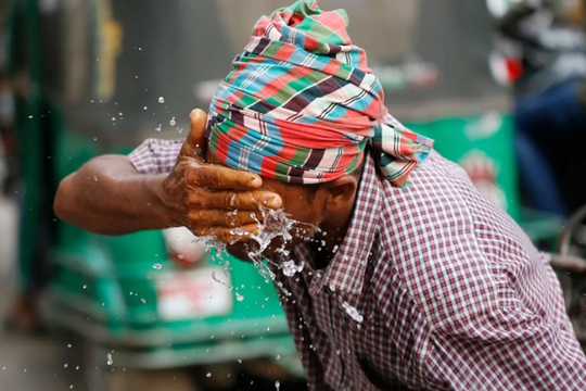 Gần một nửa dân số toàn cầu có nguy cơ hứng chịu nắng nóng khắc nghiệt vào năm 2050