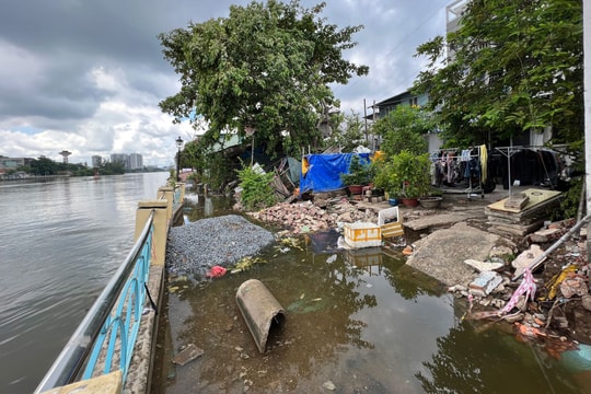 TP.HCM lún trung bình 2 cm/năm, nguy cơ ngập ngày càng nghiêm trọng
