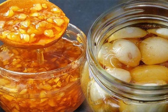 10 lý do nên ăn tỏi ngâm mật ong mỗi ngày vào mùa đông
