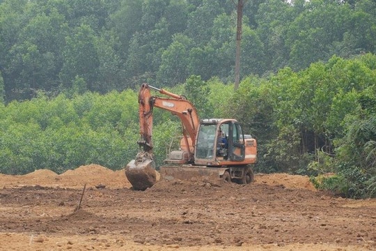 Thái Nguyên khắc phục sự cố vỡ bờ bao hồ nước tuần hoàn tại nhà máy luyện gang