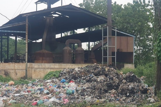 Bắc Ninh tạm dừng nhiều lò đốt rác thủ công, chuyển hướng xử lý bền vững dịp cuối năm