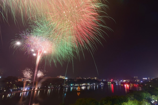 31 điểm bắn pháo hoa đêm Giao thừa 2026 ở Hà Nội