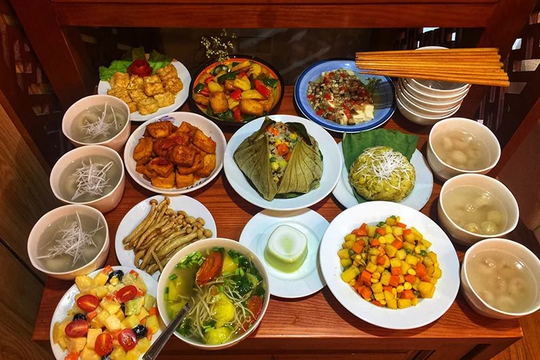 Ẩm thực chay ngày Tết: Từ nếp cũ tâm linh đến xu hướng sống xanh, sống chậm