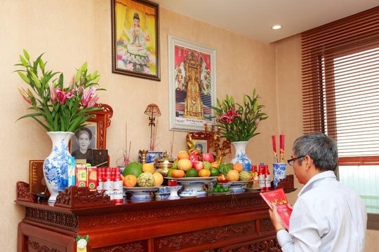 Văn khấn cúng mùng 3 Tết Bính Ngọ 2026 chi tiết nhất