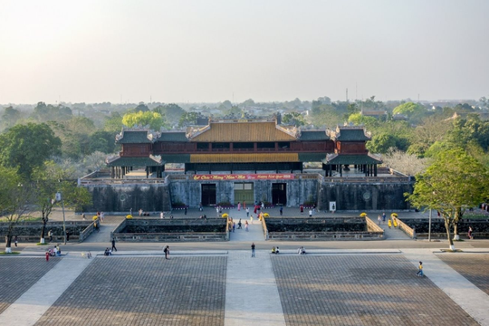 Tết ở xứ Huế: Mùa xuân của sự chậm rãi, lễ nghi và ký ức