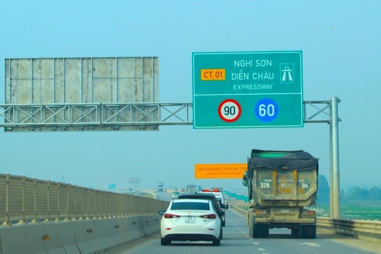 Từ 01/03/2026, thu phí sử dụng đường bộ tại 5 tuyến cao tốc Bắc - Nam