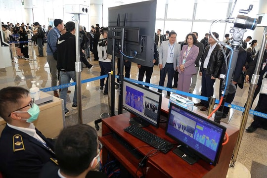 Siết chặt giám sát y tế cửa khẩu, chủ động phòng chống dịch bệnh dịp Tết Nguyên đán