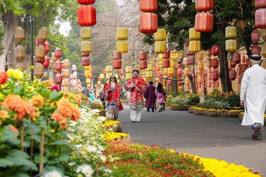 Dự báo thời tiết Hà Nội ngày 17/02/2026: Ngày đầu năm mới có mưa nhỏ rải rác