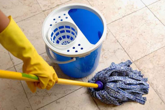 Mùa nồm miền Bắc: Tránh 2 thói quen sai lầm để nhà luôn khô ráo