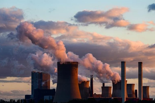 Singapore đẩy mạnh đầu tư công nghệ giảm CO2 trong ngành điện và công nghiệp