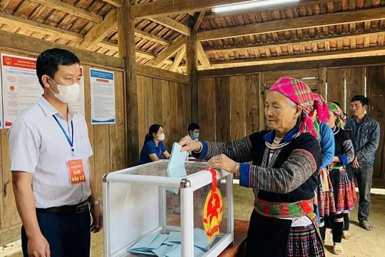 Huồi Tụ – xã có nhiều điểm bầu cử sớm nhất tỉnh Nghệ An