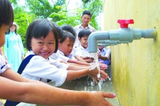 Thúc đẩy bình đẳng giới trong tiếp cận nước và nâng cao năng lực quan trắc khí tượng