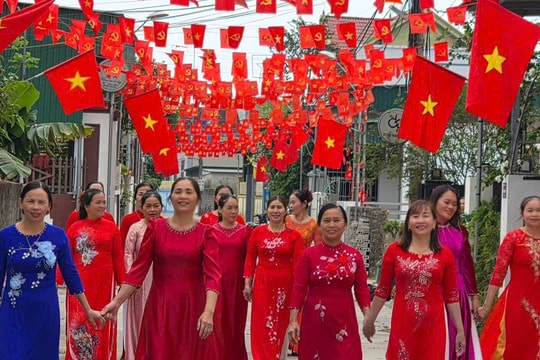 Rộn ràng ngày hội bầu cử trên quê hương xứ Nghệ