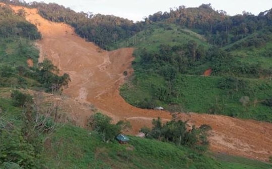 Đà Nẵng ban bố tình trạng khẩn cấp do sạt lở tại hai xã miền núi