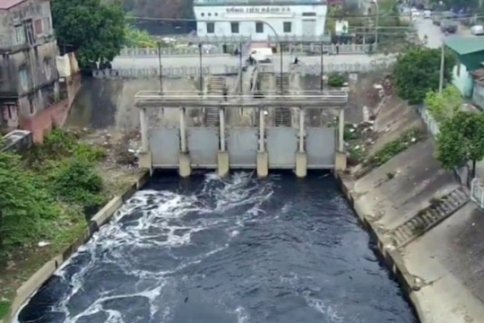 Bắc Ninh tăng cường xử lý ô nhiễm và khơi thông hệ thống kênh mương nội đồng