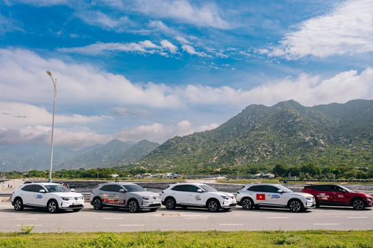 Mẫu xe tối ưu chi phí trong thời bão giá xăng nhưng vẫn mang lại trải nghiệm cao cấp