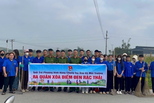 Tuổi trẻ Nghệ An ra quân vệ sinh môi trường chào mừng 95 năm Ngày thành lập Đoàn