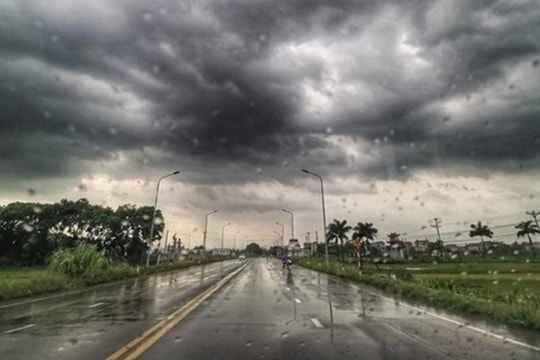 Không khí lạnh yếu gây mưa dông rải rác tại vùng núi Bắc Bộ