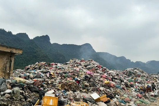 Nghệ An: Phân loại rác tại nguồn vẫn dang dở Kỳ 2: Phân loại rác tại nguồn ở nông thôn - Khi quy định chưa “chạm” tới đời sống