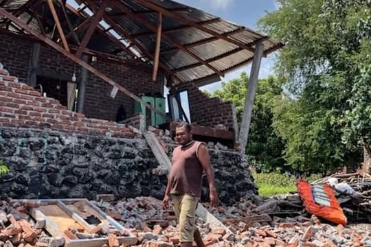 Động đất tại Indonesia khiến hơn 100 căn nhà hư hại, nhiều người bị thương