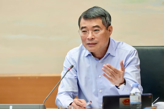 Thủ tướng: Quyết tâm tăng trưởng 2 con số trên nền tảng vững chắc là ổn định kinh tế vĩ mô