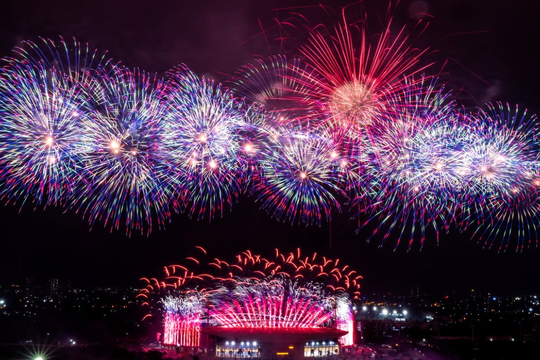 7 điểm bắn pháo hoa nghệ thuật tại TP Hồ Chí Minh dịp 30/4