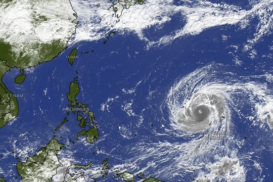 Siêu bão Sinlaku mạnh hiếm gặp, Việt Nam có nằm trong vùng ảnh hưởng?