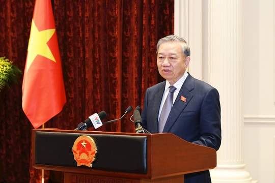 Tổng Bí thư, Chủ tịch nước Tô Lâm chủ trì gặp mặt đại biểu Quốc hội là người dân tộc thiểu số