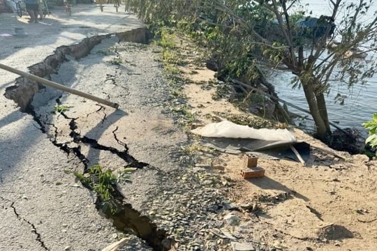Đồng Tháp khẩn trương ứng phó sạt lở bờ sông Tiền tại cù lao Long Phú Thuận
