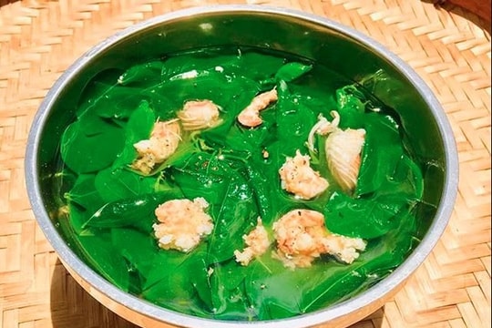 Rau ngót giàu dinh dưỡng nhưng có nên ăn hằng ngày?