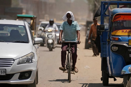 Ấn Độ nắng nóng kỷ lục, nhiều nơi vượt 46 độ C