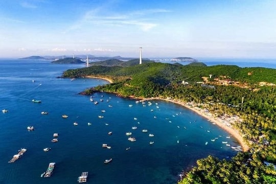 Tạo hành lang pháp lý đồng bộ cho khai thác, bảo vệ tài nguyên biển