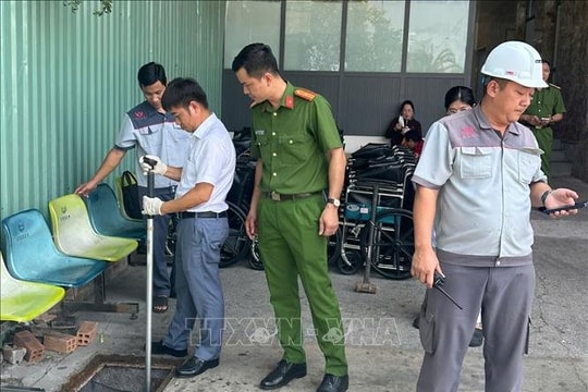 Một bệnh viện lớn ở Cần Thơ xả nước thải chưa qua xử lý ra môi trường