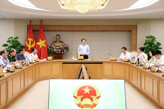 Dự thảo Nghị quyết về bảo vệ môi trường và ứng phó với biến đổi khí hậu phải xác định rõ các vấn đề trọng tâm, nội dung đột phá