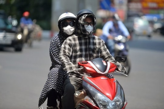 Miền Bắc bước vào cao điểm nắng nóng, nhiều nơi vượt 38 độ C