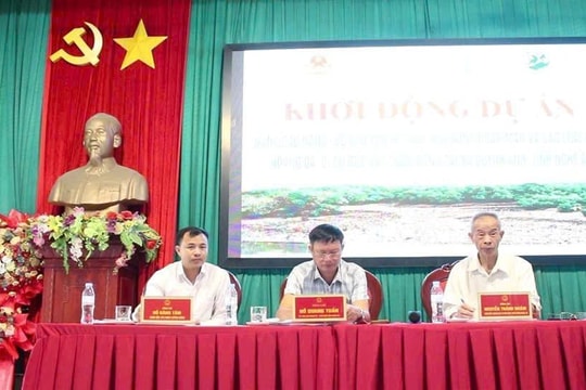 Nghệ An: Khởi động dự án cộng đồng bảo tồn rừng ngập mặn, chim di cư tại xã Quỳnh Anh