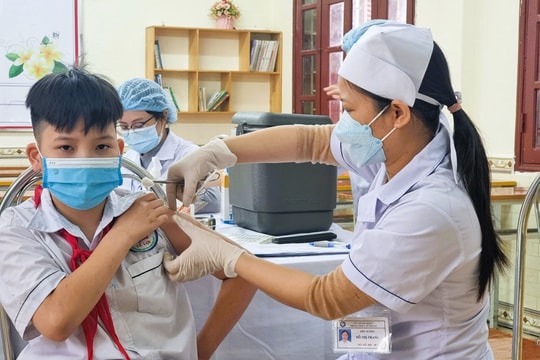 Từ 1/7, học sinh tiểu học được rà soát để tiêm bổ sung vắc xin bắt buộc