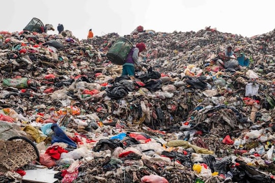 Indonesia chật vật trước khủng hoảng rác thải