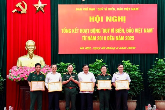 Hơn 1.100 tỷ đồng hướng về biển, đảo Tổ quốc