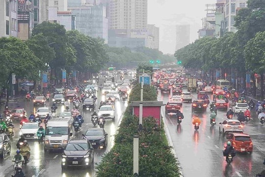 Hà Nội có thể xuất hiện mưa lớn cục bộ chiều nay