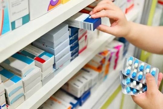Bộ Y tế ban hành quy định mới về hỗ trợ thuốc miễn phí cho người bệnh