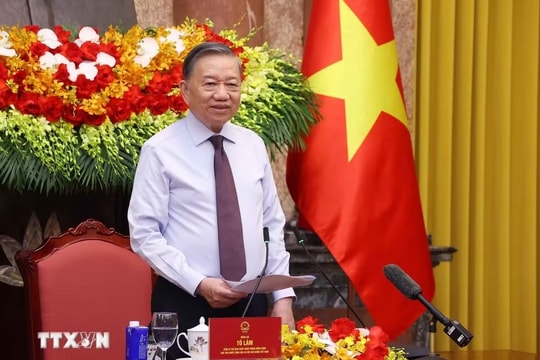 Tổng Bí thư, Chủ tịch nước nhấn mạnh, báo chí phải góp phần củng cố niềm tin xã hội, bảo vệ nền tảng tư tưởng của Đảng