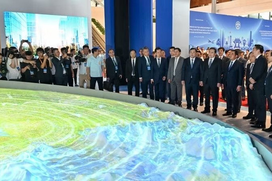 Hà Nội chính thức công bố Quy hoạch Thủ đô tầm nhìn 100 năm
