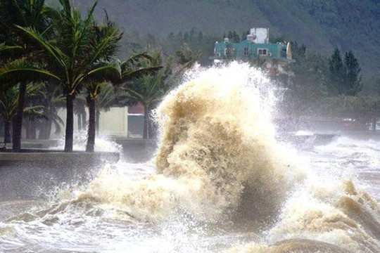 Áp thấp nhiệt đới sắp vào Biển Đông