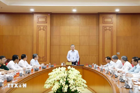 Tổng Bí thư, Chủ tịch nước: Phòng, chống thiên tai phải thu hút đầu tư, bảo đảm an sinh và bảo vệ đời sống nhân dân